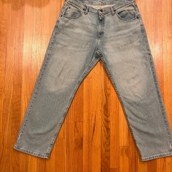 Wrangler Other - Wrangler Relaxed Fit Jeans Light Wash 34 x 30